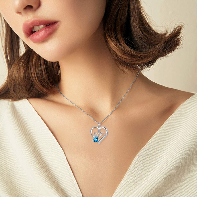 Mom heart-shaped engraved diamond necklace Mother's Day gift