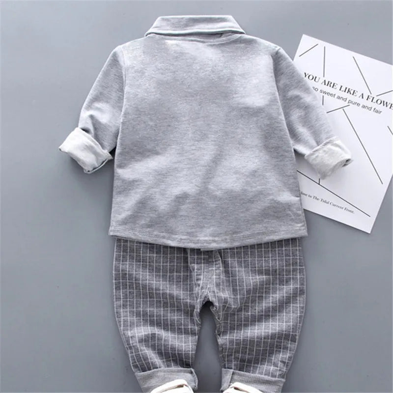 New style two-piece set of stylish spring clothing for small and medium-sized boys men's baby shirt dress children's clothing