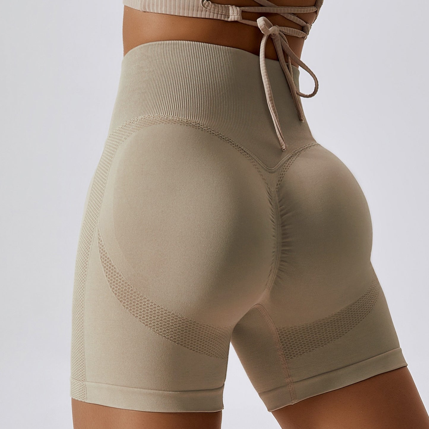 Seamless Yoga Shorts Honey Peach Hip Lift High Waist Fitness Pants Tight Running Sports Shorts for Women