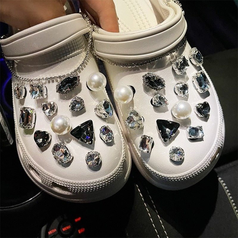 Trendy Rhinestone Croc Charms Designer DIY Quality Women Shoes Charms for JIBS Anime Chain Clogs Buckle Kids Boys Girls Gifts