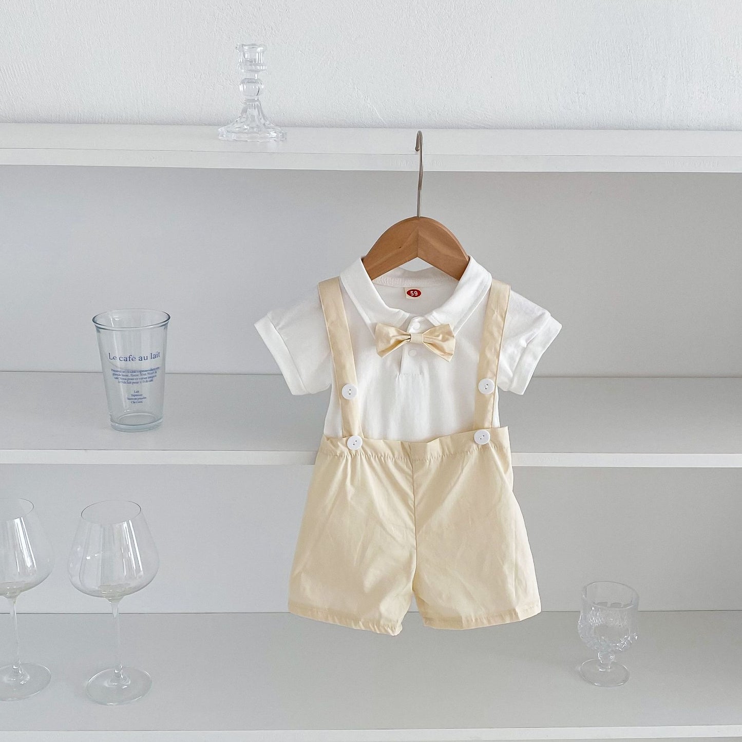 Summer baby hoodie tie suspender shorts two-piece set for gentlemen's one month and one year old dress suspender pants